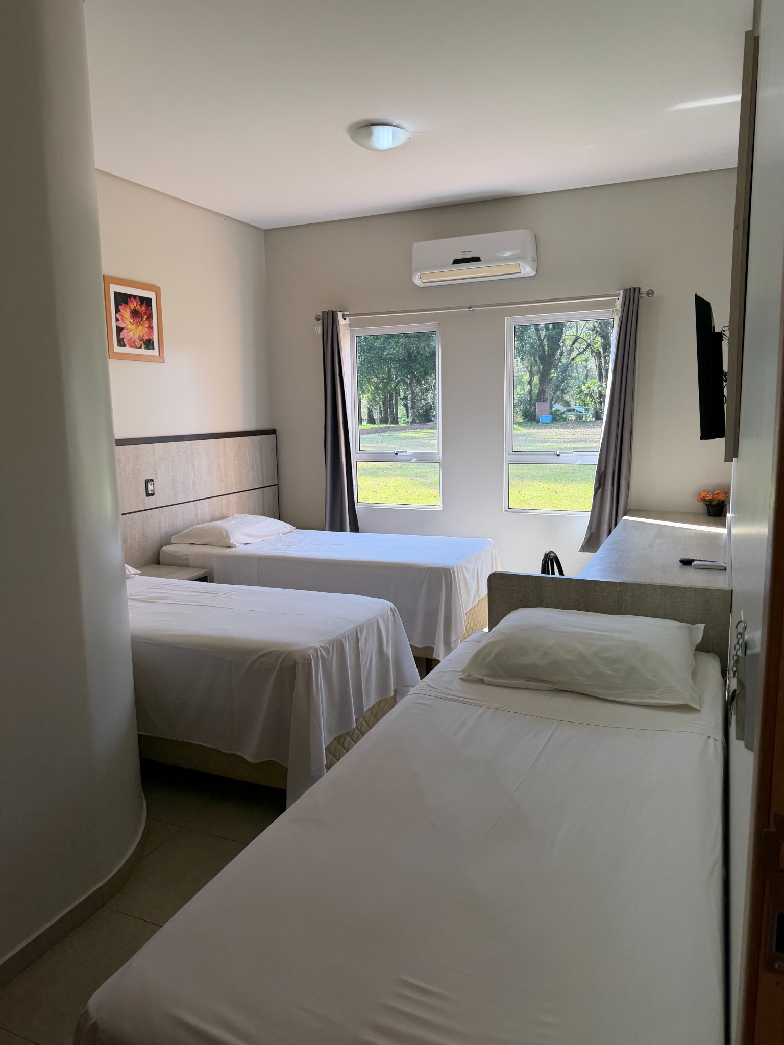 Quarto Solteiro Triplo